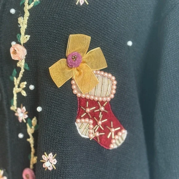 Christmas Cardigan - Picture 7 of 13